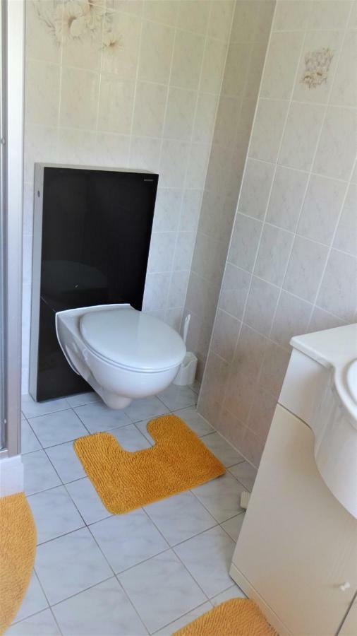 Privatzimmer Lehmann Kottmar Buitenkant foto