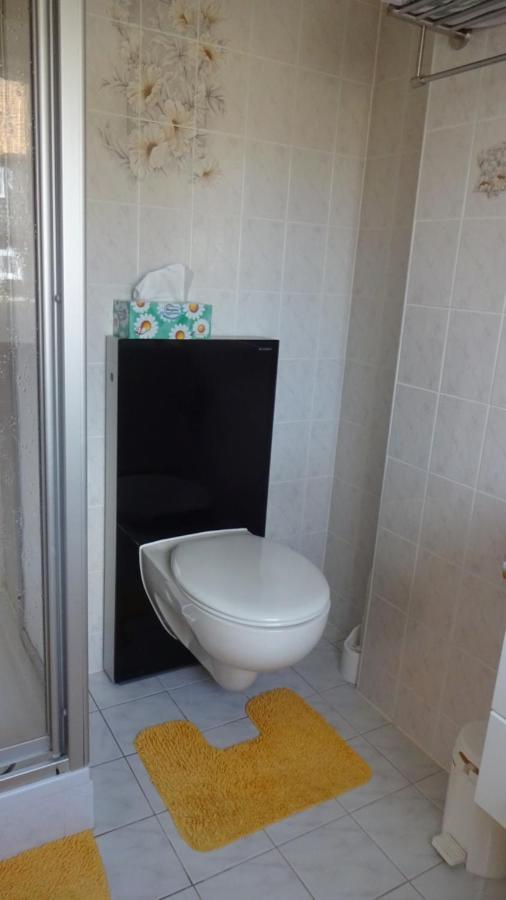 Privatzimmer Lehmann Kottmar Buitenkant foto