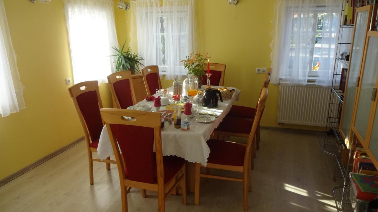 Privatzimmer Lehmann Kottmar Buitenkant foto